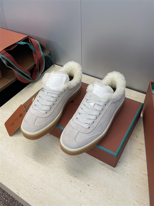 20251128153656887 340